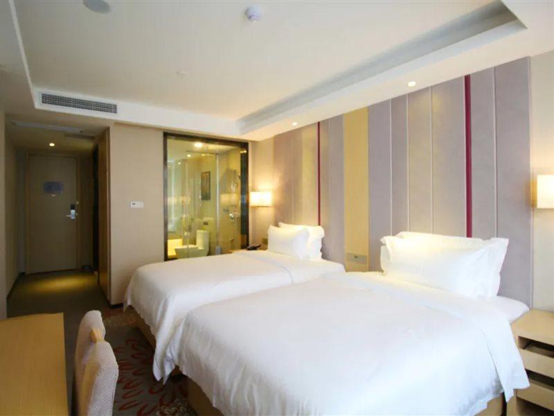 Lavande Hotel Jiujiang Xunyang Road Walking Street ภายนอก รูปภาพ