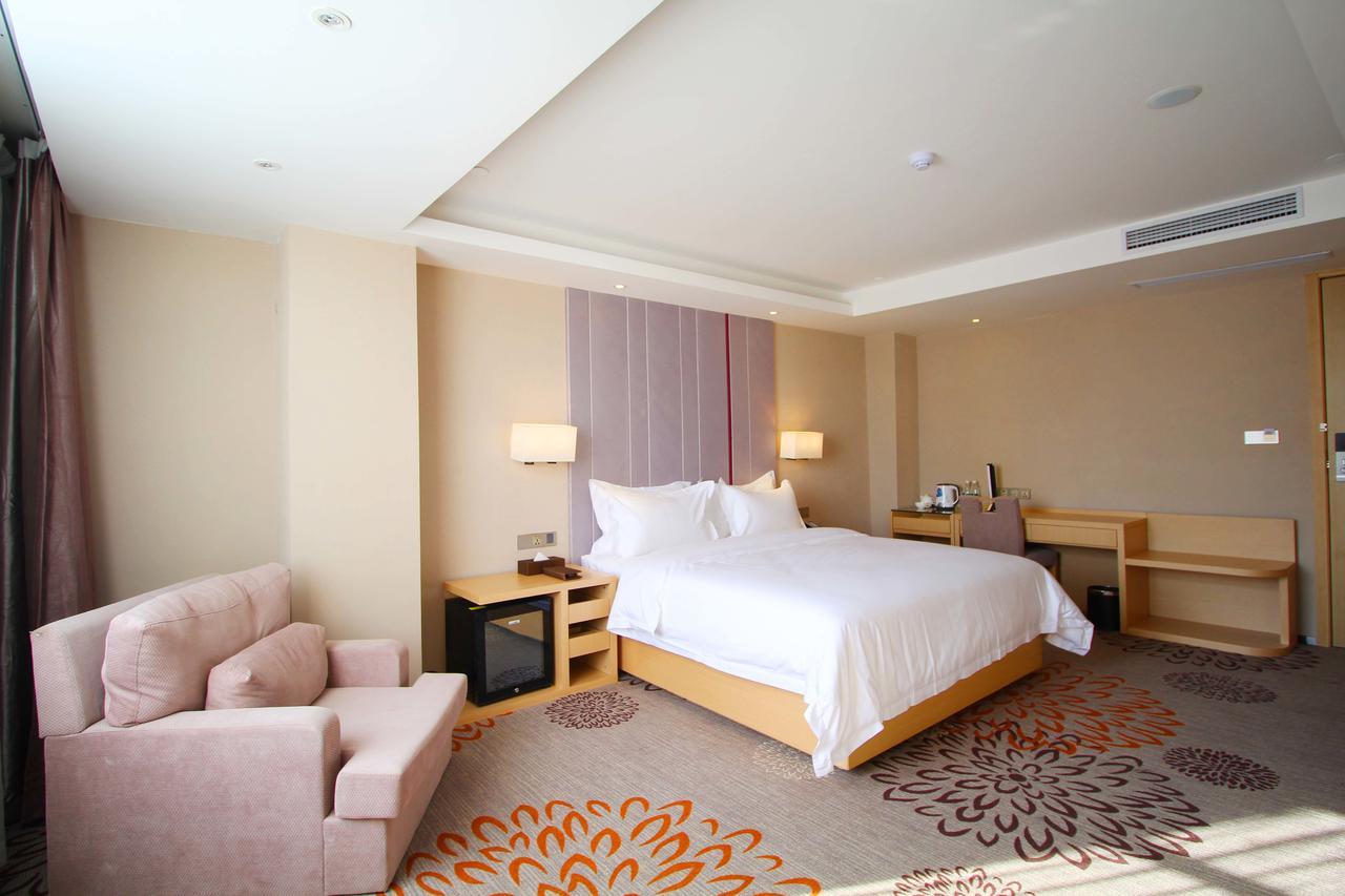 Lavande Hotel Jiujiang Xunyang Road Walking Street ภายนอก รูปภาพ