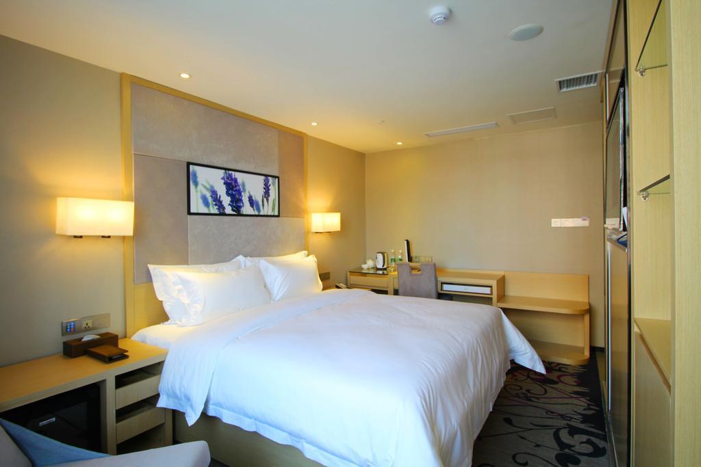 Lavande Hotel Jiujiang Xunyang Road Walking Street ภายนอก รูปภาพ