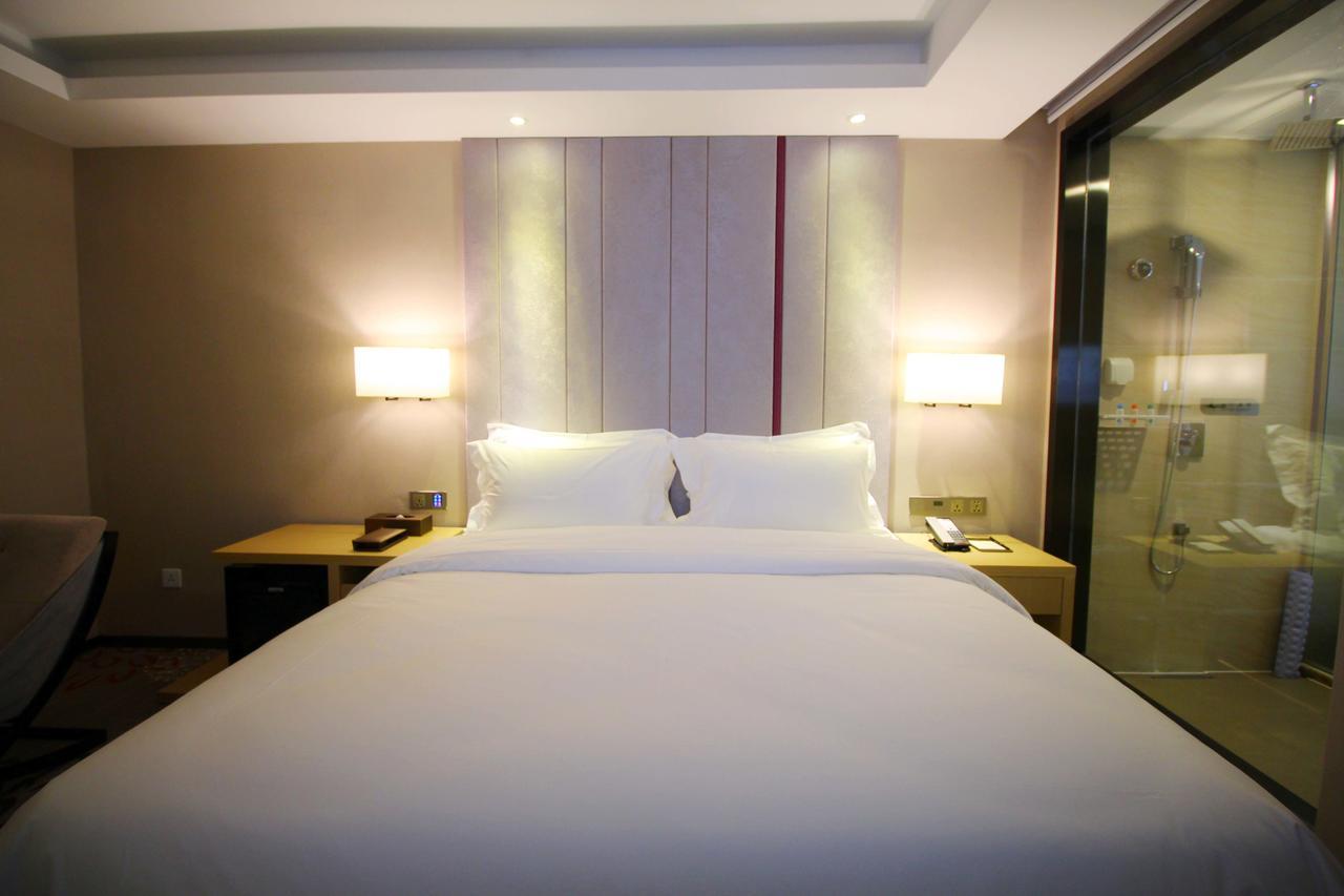 Lavande Hotel Jiujiang Xunyang Road Walking Street ภายนอก รูปภาพ